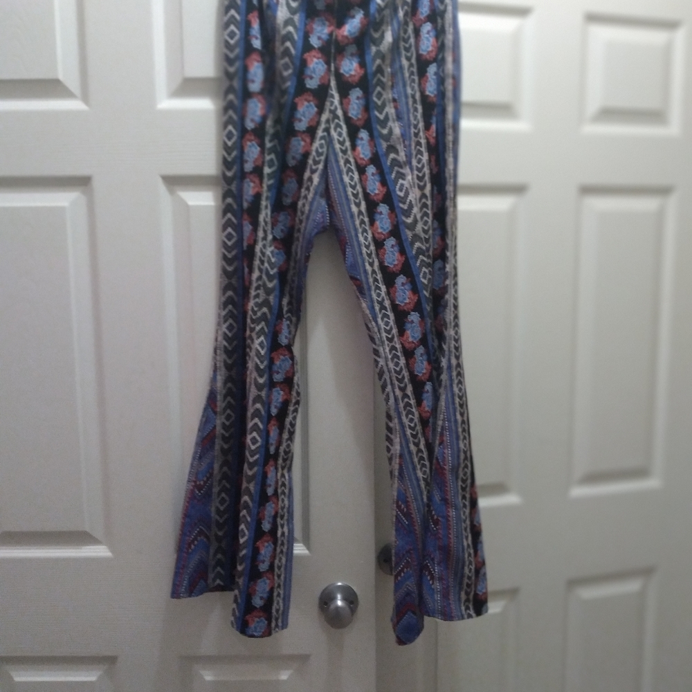 Love Fire 🔥 flare zip pants